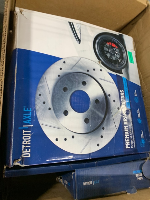 Photo 1 of ** SOLD AS IS, NO REFUND/RETURN** SEE COMMENTS!
Brake Kits Compatible With 2007-2021 Toyota Tundra, 2008-2022 Sequoia, 2016-2021 Land Cruiser, Lexus LX570 Geomet-Coated Disc Brakes Rotors and Ceramic Brake Pads Front And Rear Replacement Betthand