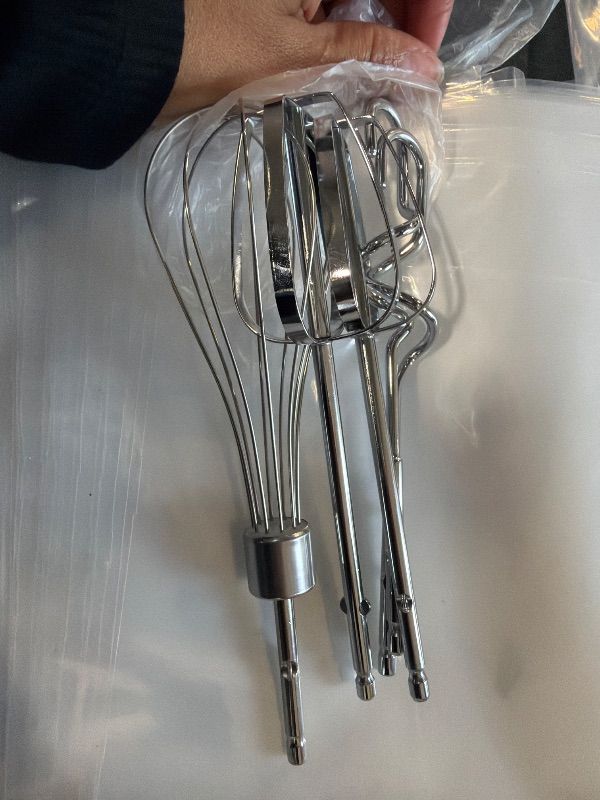 Photo 1 of **NON-FUNCTIONAL**
Handmixer Electric Handheld - 7 Speed Portable Kitchen Mixer Electric with 5 Stainless Steel Accessories Whisk, Food Beater for Whipping Mixing Cookies Cakes Eggs, Pueple