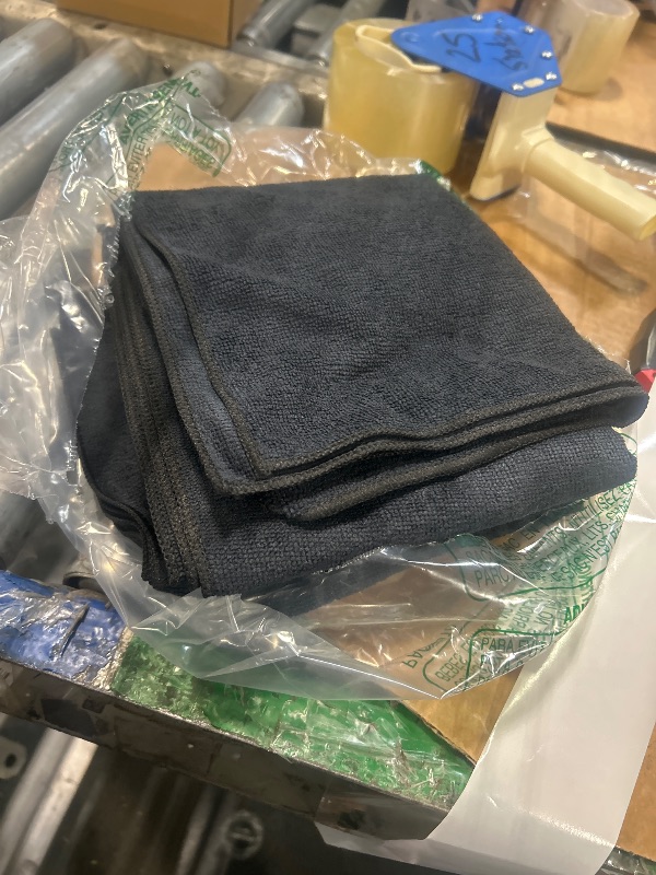 Photo 1 of ****SIMILAR ITEM***
USANOOKS Premium 300GSM Microfiber Cleaning Cloth - 12.5"x12.5" High Performance - 1200 Washes, Ultra Absorbent Microfiber Towels for Cars Undercarriage, Rims & Engine Bay Cleaning - Microfiber Cloth