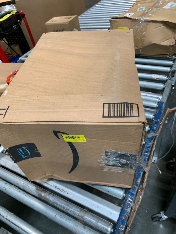 Photo 1 of *MAJOR DAMAGE*
DEWALT TSTAK Tool Box, Extra Large Design, Removable Tray for Easy Access to Tools, Water and Debris Resistant (DWST17806)