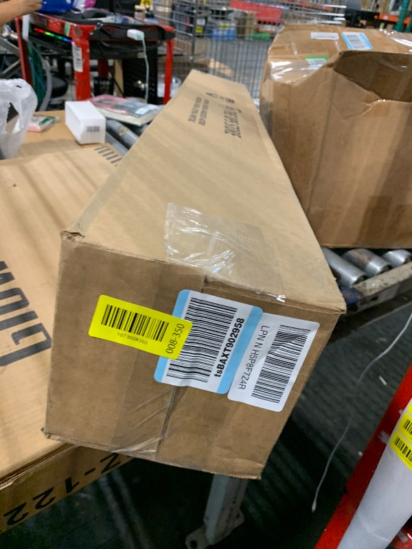 Photo 1 of ** SOLD AS IS, NO REFUND/RETURN** SEE COMMENTS!
BougeRV Lockable Ski & Snowboard Racks for Car Roof, Extension with Sliding Feature, 28'' Fits 6 Pairs Skis or 4 Snowboards, Crab Mounting System Fits for Square/Aero/Oval Cross Bars (Black)