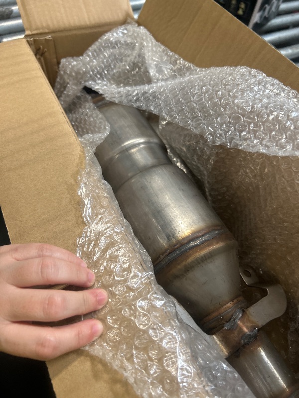 Photo 1 of ****SIMILAR ITEM****
SCITOO 16323 Front Catalytic Converter Fit For Acura For TSX 2004-2008,2.4L,EPA Compliant