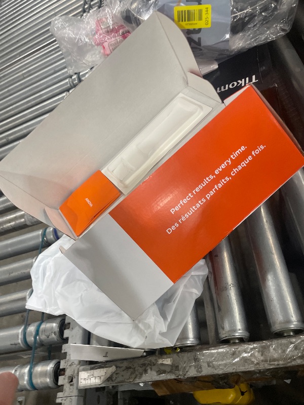 View 2 of **FOR PARTS ONLY, DOESNT POWER ON** Anova Culinary Sous Vide Precision Cooker 3.0 (WiFi), 1100 Watts, Stainless Steel