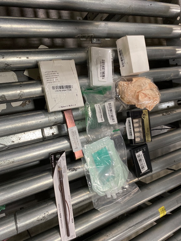 Photo 1 of ** SOLD AS IS BUNDLE OF MISCELLANEOUS AND SORTED GOODS **