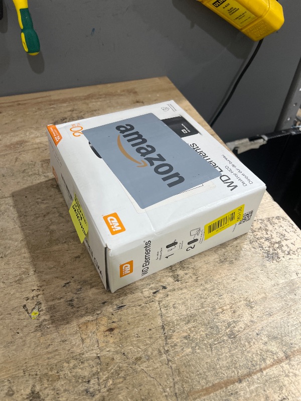 Photo 1 of **ACTUAL RETAIL IS $80**WD Easystore 10TB External USB 3.0 Hard Drive - with 32GB Easystore USB Flash Drive - Black
1