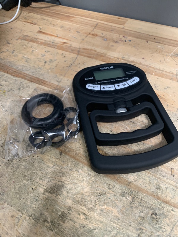 Photo 1 of
(2,365)
Hand Grip Strength Tester Trainer - Electronic Hand Dynamometer Forearm Grip Strengthener Exerciser Digital Training Gauge 265 Lbs 120 Kgs for Sport Home School Use