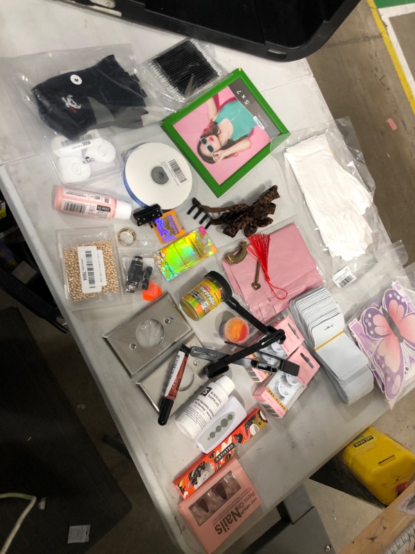 Photo 1 of ***Bundle of miscellaneous home goods/makeup/hardware