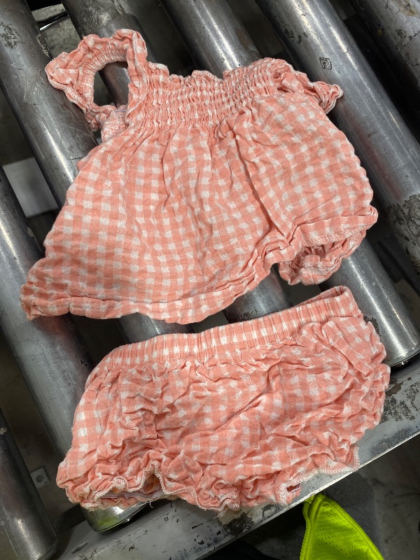 Photo 3 of  Pink shorts size small 