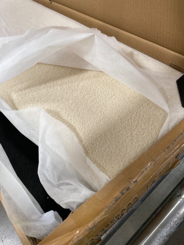 Photo 1 of *****************INCOMPLETE ITEM, THIS IS ONLY BOX #2 OUT OF 2 TOTAL**************
Merax Twin Size Upholstered Daybed with Light and Trundle, Beige Teddy Fleece Sofa Bed Modern Wooden Platform Bed Frame for Bedroom, Living Room, Guest Room, Apartment+