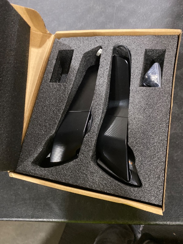 Photo 1 of Fits for YAMAHA YZF R7 2021-2025/YZF R6 2017-2020 Motorcycle Side Mirrors with LED Turn Signal Light CNC Aluminum Adjustable Rotating Wind Wing Rearview Mirrors Blue Lenses