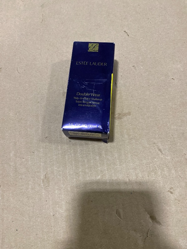 Photo 1 of Estée Lauder Double Wear Stay-in-Place Foundation Makeup | 36-Hour Long-Wear Matte Foundation, 1 Fl Oz, 1N2 Ecru