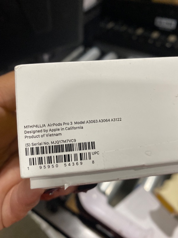 Photo 1 of **USED** Apple AirPods Pro 3 Wireless Earbuds, Active Noise Cancellation, Live Translation, Heart Rate Sensing, Hearing Aid Feature, Bluetooth Headphones, Spatial Audio, High-Fidelity Sound, USB-C Charging