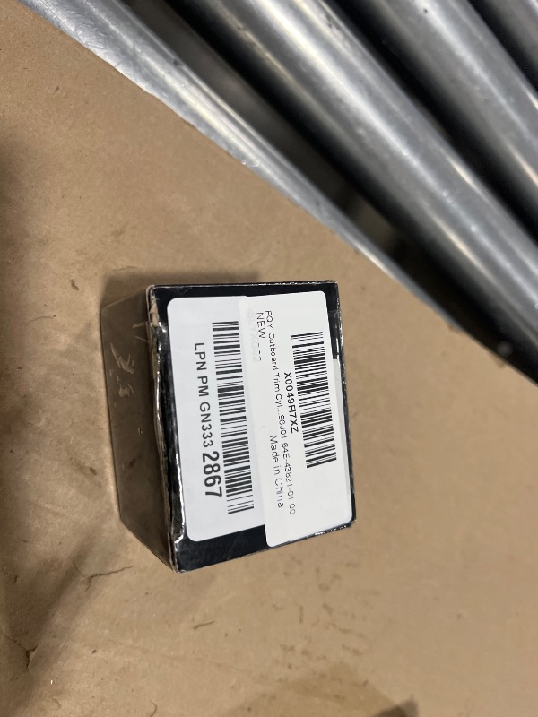 Photo 1 of PQY Outboard Trim Cylinder Cap Tilt End Cap 2PCS Compatible with Suzuki Yamaha 4 Cyl 6 Cyl 2 and 4 Stroke 115-300 HP Replace 64e-43821-01-00 48630-92J00 48630-94900