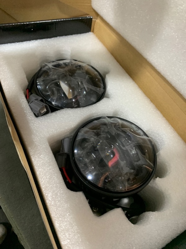 Photo 1 of bamotoop LED Motorcycle Fog Lights Assembly for Honda Gold Wing Goldwing GL1800 2001-2010 2012-2017 Driving Lamps Accessories (Black)