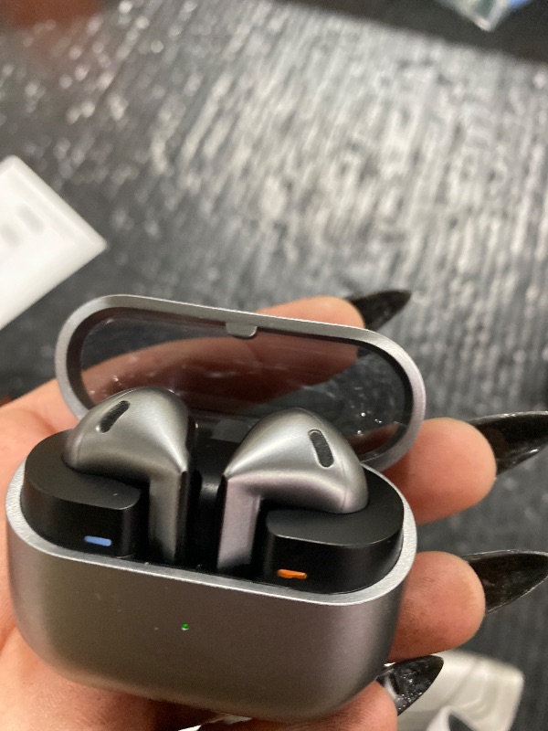 Photo 1 of Samsung Galaxy Buds 3 Pro AI True Wireless Bluetooth Earbuds, Noise Cancelling, Sound Optimization, Redesigned Comfort Fit, Silver [US Version, Amazon Exclusive, 2Yr Warranty]
