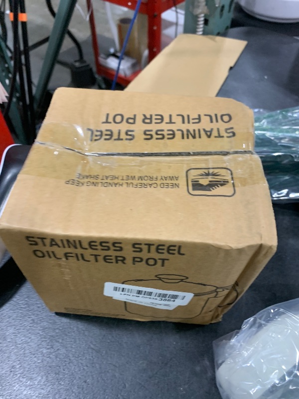 Photo 1 of Bacon Grease Container,Kitchen Oil Container Can with Strainer and Anti-slip coaster tray for Store Meat Frying Oil and Cooking Grease Storage