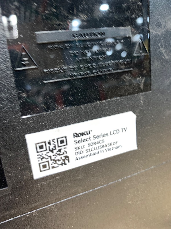Photo 1 of ***MISSING REMOTE AND LEGS***
***USED AND FRAME IS DAMAGED***Roku Smart TV – 50-Inch Select Series, 4K HDR TV – RokuTV with Enhanced Voice Remote – Flat Screen LED Television with Wi-Fi for Streaming Live Local News, Sports, Family Entertainment