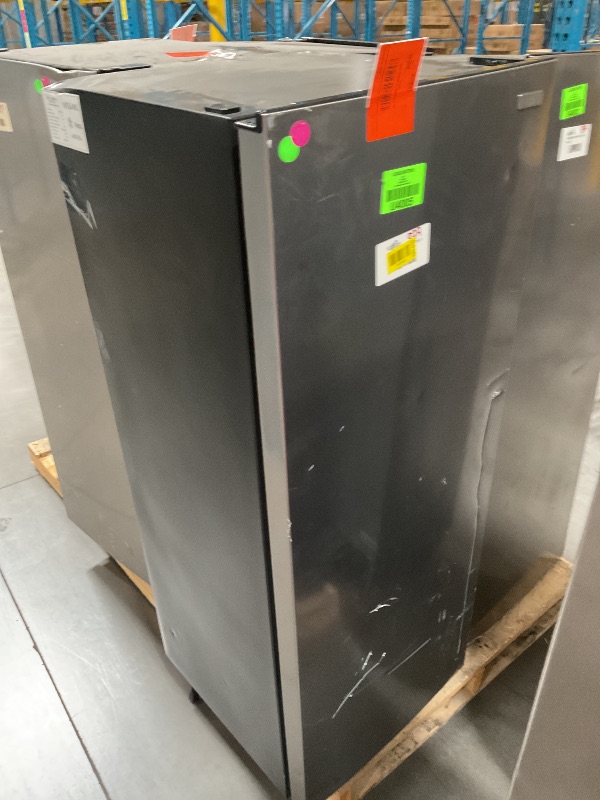 View 2 of ***PARTS ONLY-NOT FUNCTIONL**
AMAGED IN TRANSIT**Vissani 7 cu. ft. Convertible Upright Freezer/Refrigerator in Stainless Steel Garage Ready