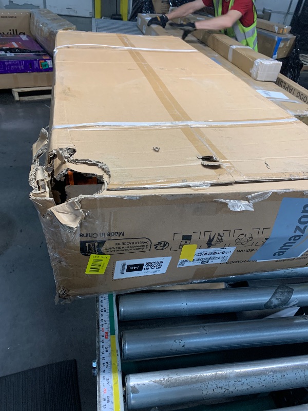 Photo 1 of ***FACTORY SEALED***VEVOR Hydraulic Material Lift Winch Stacker, 450 lbs Load Capacity, 39.4'' Max Lifting Height, Pallet Truck Dolly with Fork Lift Table, Foldable & Portable Pallet Jack Table Cart, Orange & Black