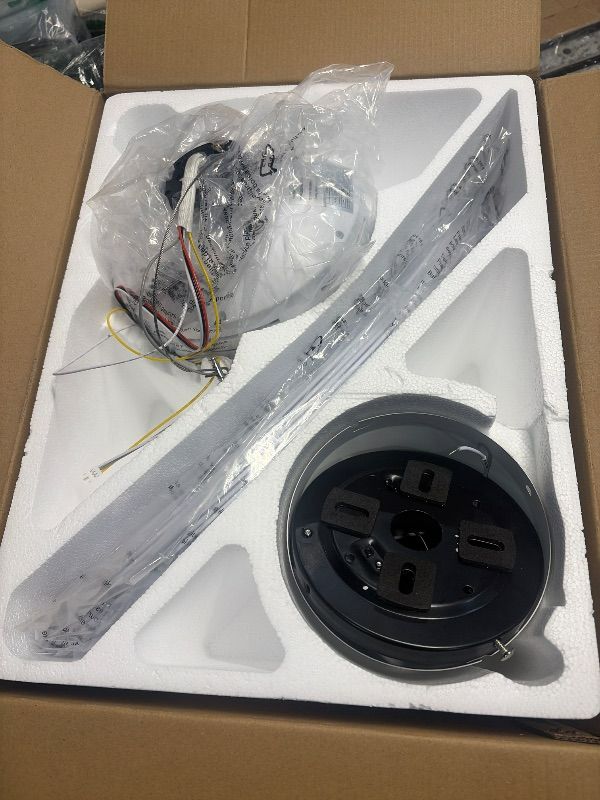 Photo 1 of ***MISSING PARTS***
GJeg Ceiling Fans with Lights,42" Low Profile Ceiling Fan with Light and Remote Control,Flush Mount, Reversible, Dimmable, Noiseless, White Ceiling Fan for Bedroom