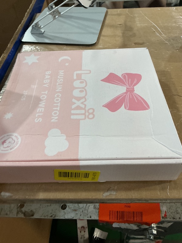 Photo 1 of ***MISSING 1***
Looxii Baby Bath Towels 2 Pack Muslin Hooded Baby Towels for Newborn and Infants, 100% Cotton, Large 32x32Inch, Soft and Absorbent Pink+Flowers