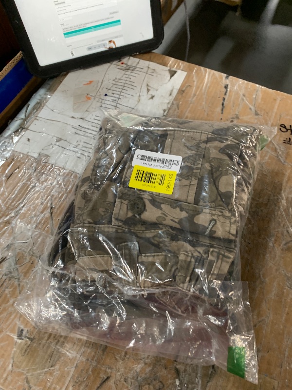 Photo 1 of ***STOCK PHOTO FOR REFERENCE ONLY*** Women's High Waist Cargo Camouflage Pant Relaxed-fit Jogger Army Fatigue Pants Sweatpants (large)
