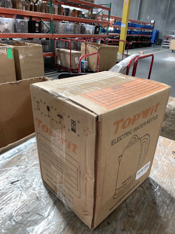 Photo 1 of ***MISSING BOTTOM***
Topwit 2.5L Large Electric Kettle, BPA Free Stainless Steel Water Boiler & Heater, Fast Boil Electric Tea Kettle, Hot Water Kettle Electric with Auto Shut-Off & Boil-Dry Protection for Family