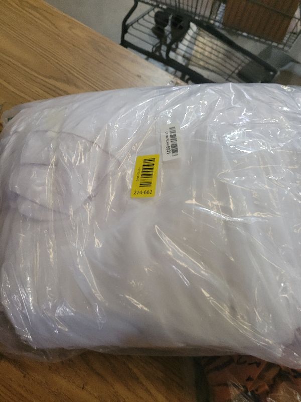 Photo 1 of 10 Pack White Round Tablecloths, 120 Inch Stain Resistant and Wrinkle Polyester Fabric Washable Table Clothes Cover for Kitchen Dining, Wedding, Reception Banquet, Birthday Party, Buffet Restaurant
