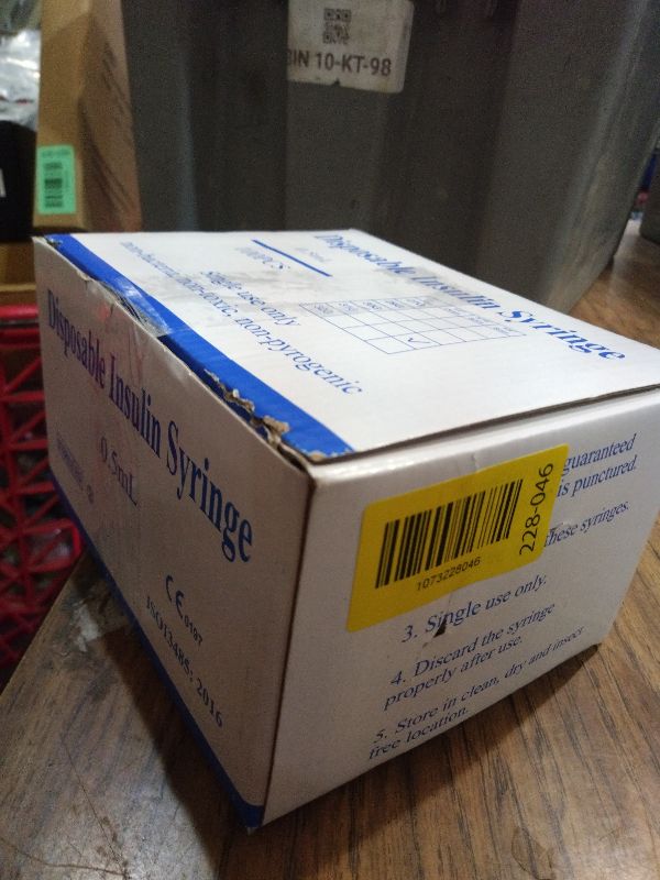 Photo 1 of 0.5ml Syringe with Cap, 31G 1/4" 6mm 1/2cc Syringes, Disposable Individual Package, Pack of 100