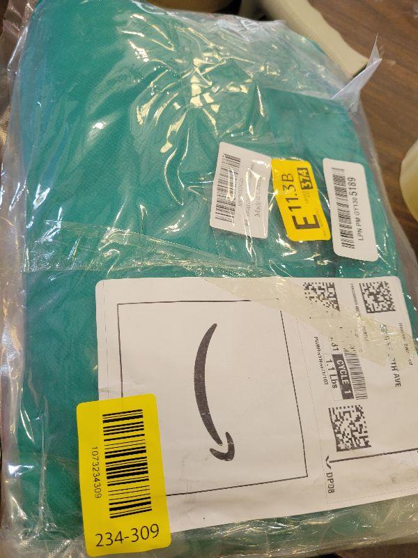 Photo 1 of 4 Pack Plant Covers Freeze Protection for Winter, 2.2oz/yd² Frost Blankets Cloths With Zipper/Drawstring (47" X 32"), Large Plant Frost Protection Covers Outdoor, for Shrub Bush Fruit Tree Potted