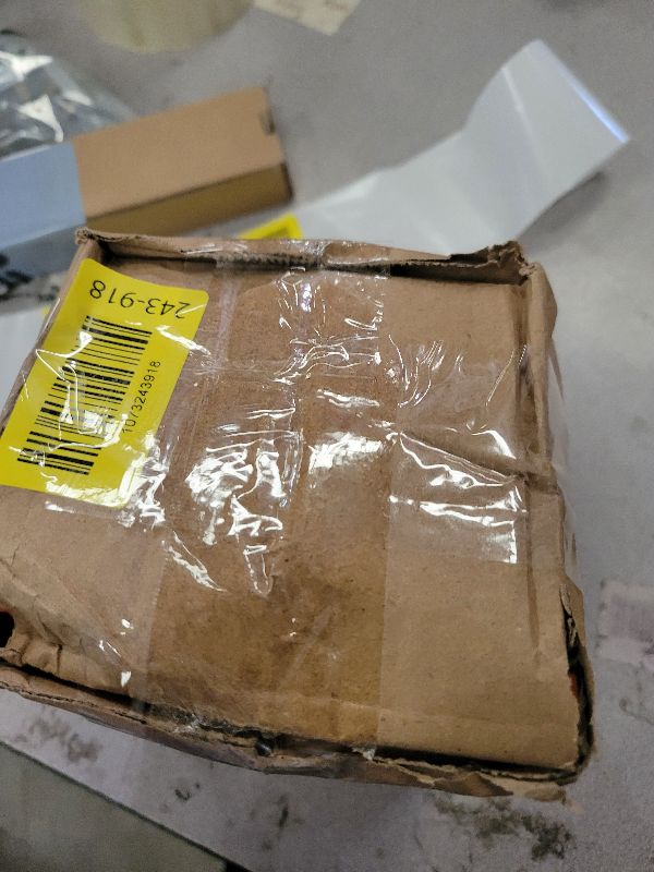 Photo 1 of 10 PCS Spring Clamps, LongYeah 4.5 Inch Plastic Spring Clips Heavy duty Backdrop Clips for Balloon Arch Photography Woodworking Crafts Tarp Clips Black