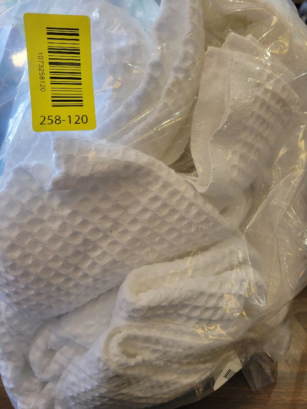 Photo 1 of 100% Cotton Blankets for Bed - Waffle Weave Blankets for Summer, Lightweight and Breathable Soft Woven Blanket for Spring (White, Queen (90" x 90"))