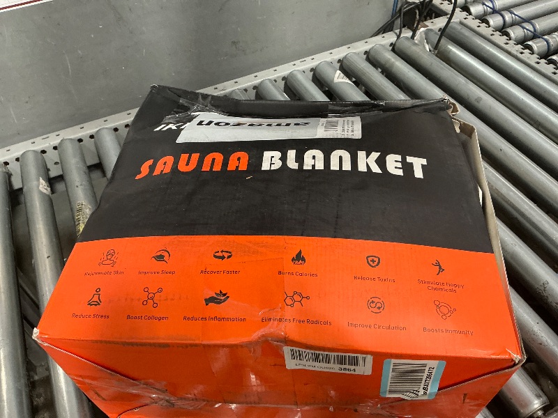 Photo 1 of **ZIPPER ON LEFT ARM IS DAMAGED** IKRUTO Infrared Sauna Blanket for Home - PU Portable Sauna Blanket for Detox & Relaxation 86?-176? Adjustable, 60 Min Timer, Body Blanket with 5 pcs Detox Wrap & Portable Carring Bag at Home Sauna