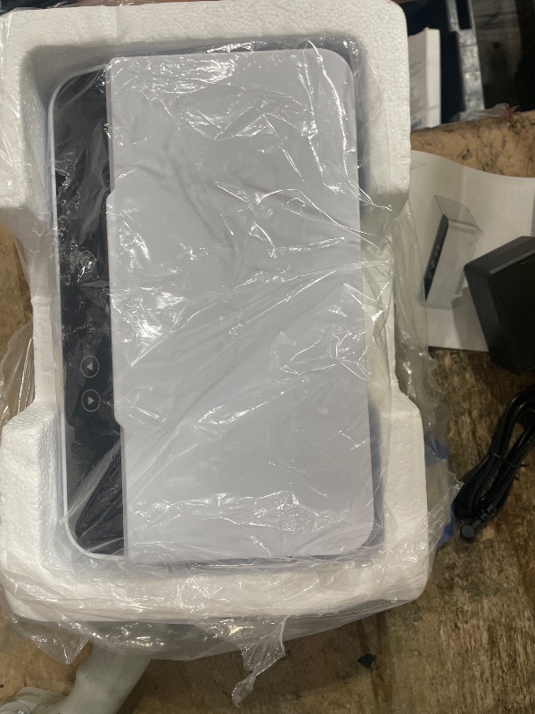 Photo 1 of ***MISSING PARTS***
Electric Insulin Cooler Travel Case Box, Insulin Fridge for Travel TSA Approved, Portable Insulin Refrigerator, Diabetic Travel Case With LCD Display, 2-18? Temperature Control, 3–5 Insulin Pens