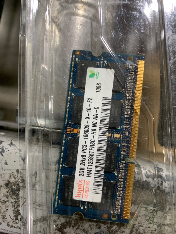 View 3 of USED*hynix 2gb 2rx8 3pc3  & 8gb ddr-IV 2400MHz