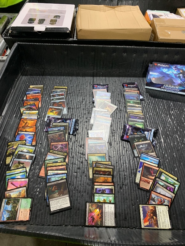 Photo 1 of Magic: The Gathering Tarkir: Dragonstorm - Play Booster Box, 30 Boxes