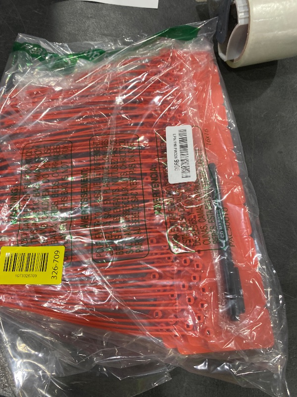 Photo 1 of 100 Red Blank Plastic Tags for Labeling Waterproof Hanging Labels Writable Tags Seal Plastic Marking Label for Clothes Bags Keys Inventory with One Marker Pen