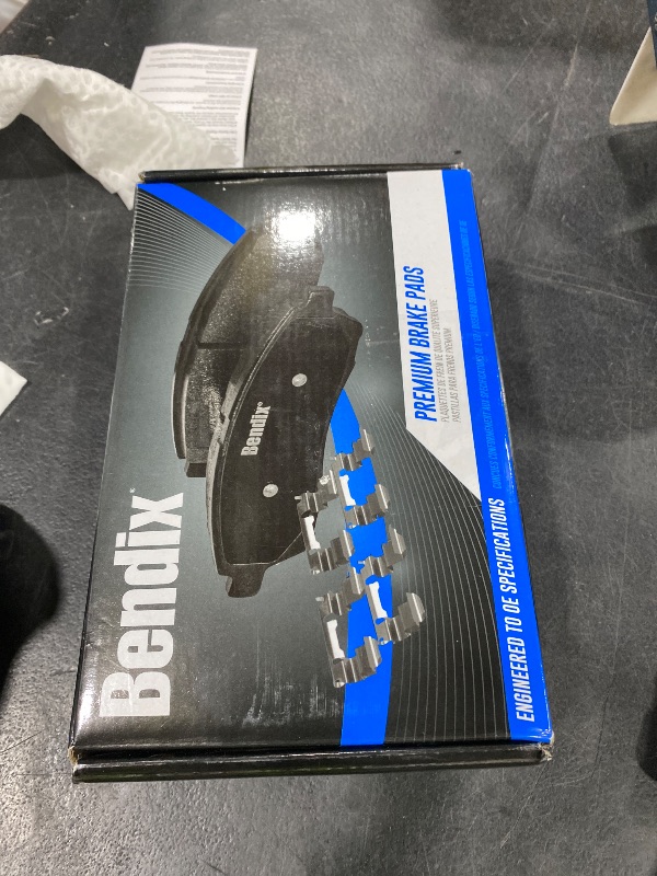 Photo 1 of Bendix Premium SBC906 Ceramic Front Brake Pads for Lexus ES300 2002-2003, ES330 2004-2006, Toyota Avalon 2005-2007, Camry 2005-2006 (3.0, 3.3), Sienna 2004-2010, Solara 2004-2008, Tacoma 2005-2015