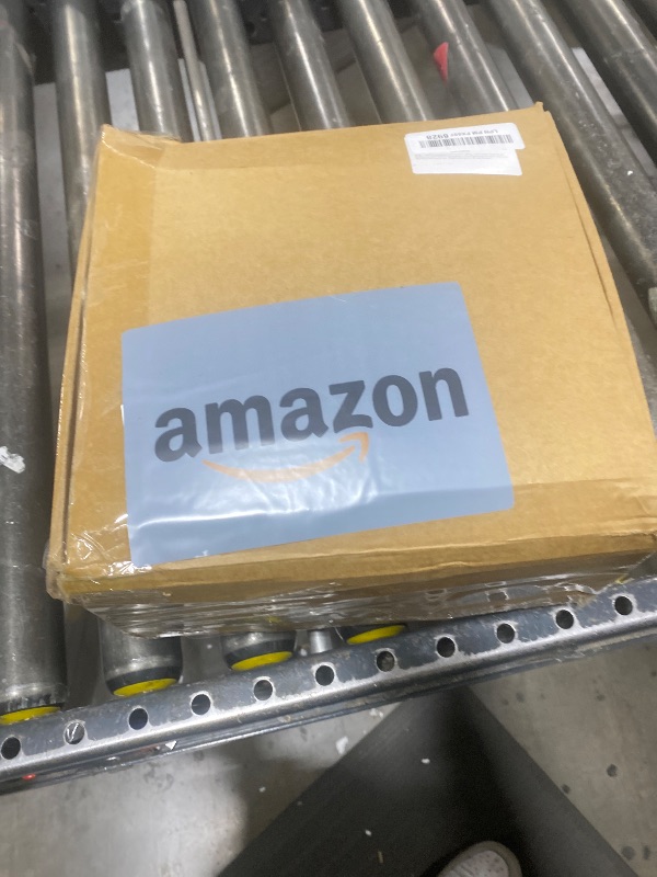 Photo 1 of 65PCS Light Green Artificial Hydrangea Flowers Bulk with Stems, Silk Faux Hydrangea Heads for Boho Spring Decor