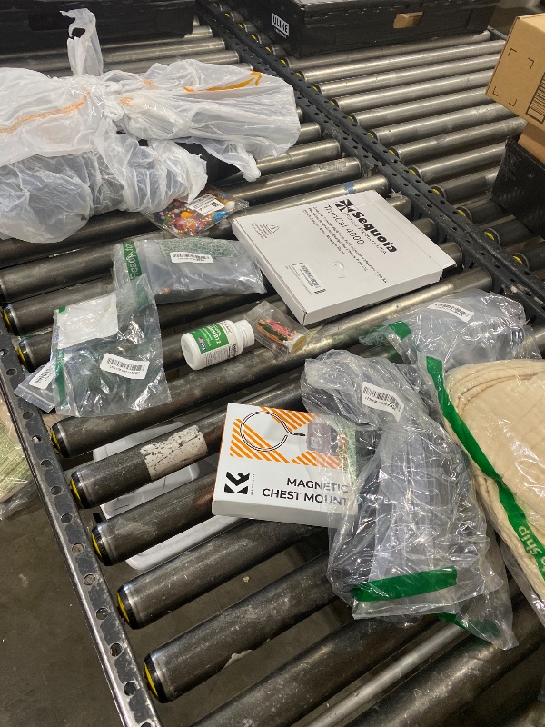 Photo 1 of NELLIS VARIETY SMALL BOX / SEE NOTES FOR DEATILS