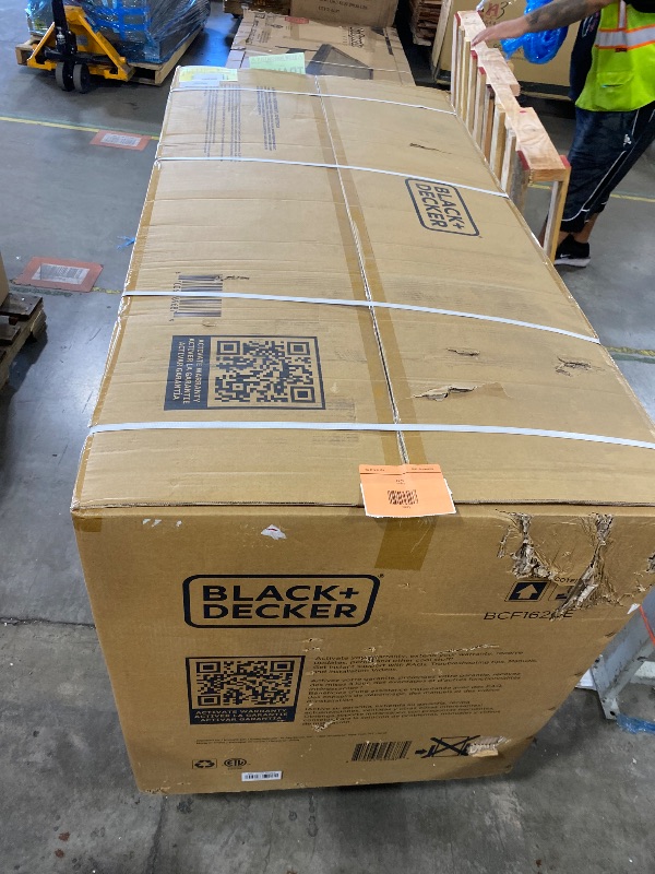 Photo 1 of BLACK+DECKER 16.2 Cu. Ft. Chest Freezer, Deep Freezer with Top Opening, Freezer Chest with 2 Removable Storage Baskets, Mechanical Temperature Control, Manual Defrost,R600a Refrigerant, BCF1620E,White