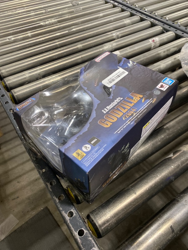 Photo 1 of TAMASHII NATIONS - Godzilla Final Wars - Godzilla [2004] (Reissue) S.H.MonsterArts Action Figure