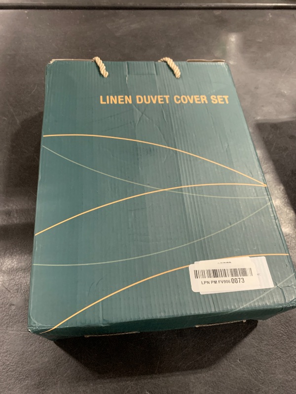 Photo 1 of LBRO2M 100% France Linen Duvet Cover Set Queen Size 3 Pcs Natural Flax Comforter Cover with Zipper Closure 2 Pillowcase Breathable Duvet Cover (Rust Queen)