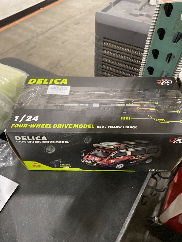 Photo 1 of Delica RC Car,1/24 Scale Station Wagon ,2.4Ghz Remote Control Truck ,4WD RC Crawler?Equipped with Cool LED Lights?Off Road Vehicle Model Suitable For Adults (4WD-Black)