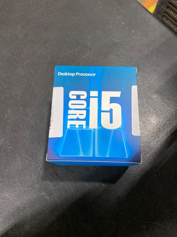 Photo 1 of Intel Core i5-9600K Desktop Processor 6 Cores up to 4.6 GHz Turbo unlocked LGA1151 300 Series 95W, BX80684I59600K