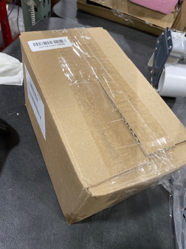 Photo 1 of MAXLONE ™ Car Spray with Triphene® Technology, Quick Spray & Wipe All Purpose Waterless Detailer - Clean, Shine, Protect Paint, Glass, Wheels, Trim Without Pre-Washing (2, 20oz w 4 Micro Fiber Cloth)