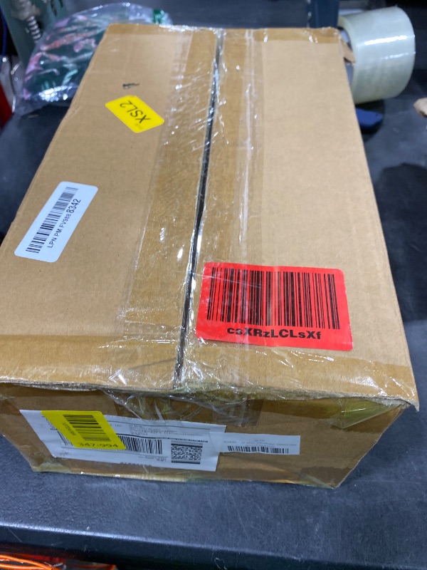 Photo 1 of Adjustable Weighted Vest Weights Set: Sportneer 2 4 6 8 10 12 14 16 18 Lbs Body Weight Vests 9 In 1 Fast Adjust Running Vest for Men Women Gym Home Workout Fitness Exercise Strength Training 2-18 Lbs