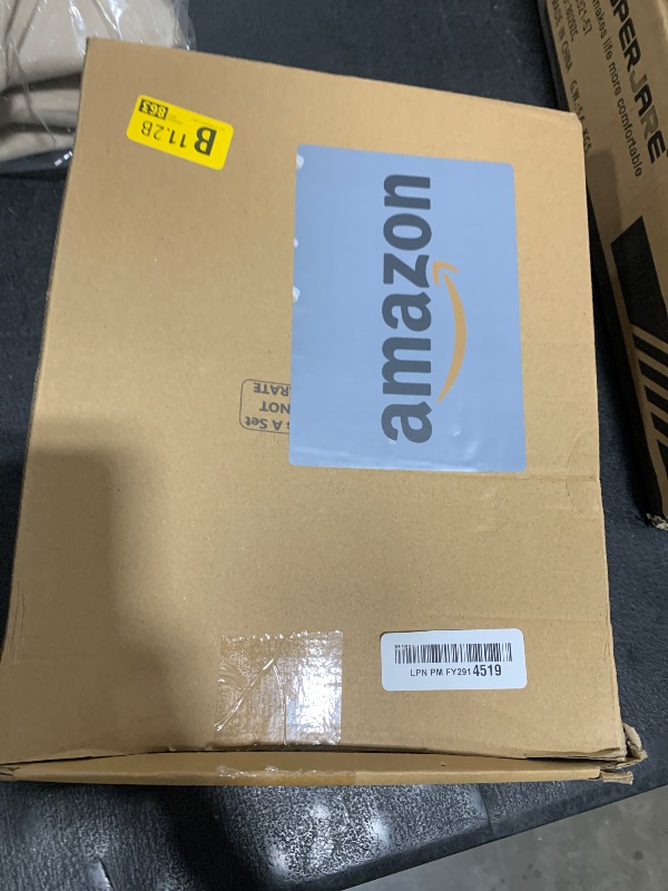 Photo 1 of Ireer 5 Pack Extra Large 20 x 24" Bubble Mailers Poly Padded Envelopes Cushioned Mailing Envelopes Bubble Padded Mailers Self Adhesive Waterproof Shipping Bags for Business Gift Packaging