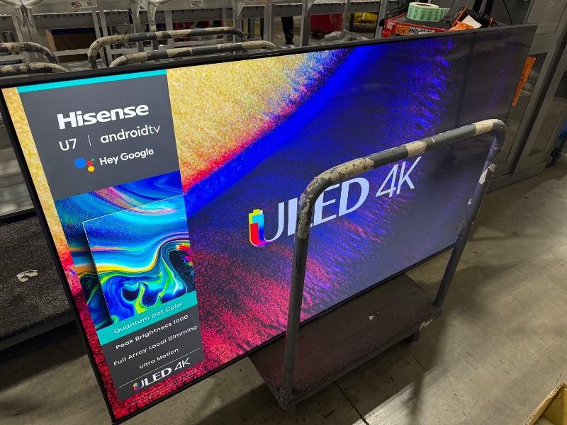 Photo 1 of Hisense - 75" Class U7 Series