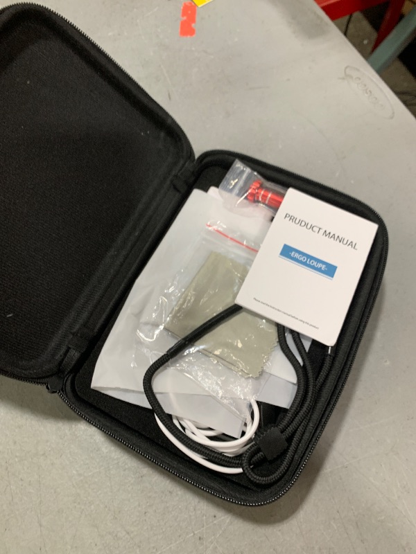 Photo 1 of 5W LED Headlamp Four Level Adjustable Ergonomic Binocular Loupes 48° Ergo Loupes Working Distance 350-450mm Surgical Magnifying Glasses (4.0X with Led Light)